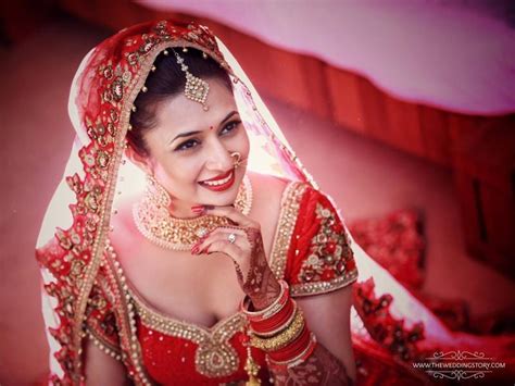 colourful happy and royal divyanka tripathi vivek dahiya wedding pics