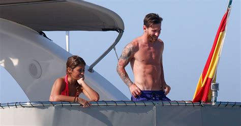 Lionel Messi And His Girlfriend In Ibiza Spain July 2016