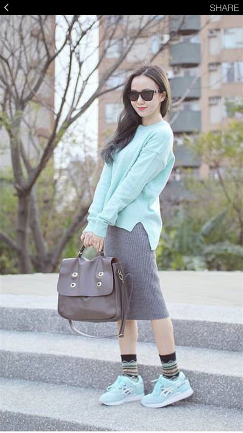pin  novembers    fashion outfits tenis mint green shoes
