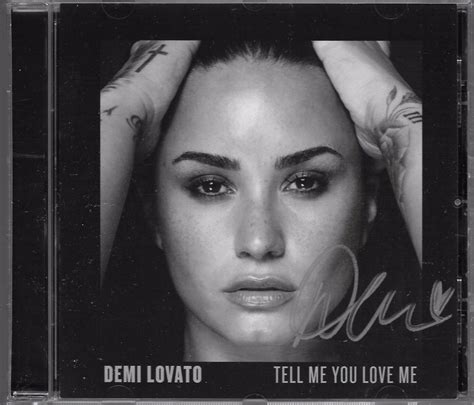Cd Demi Lovato Tell Me You Love Me [autografado] Uk R 189 90 Em