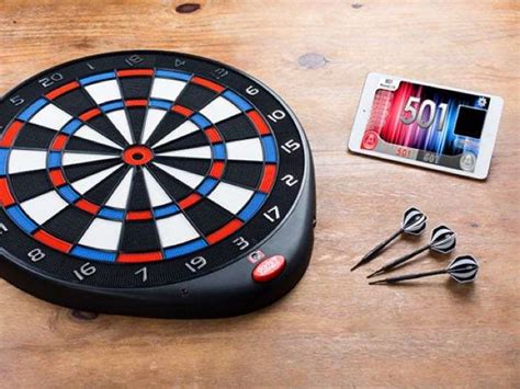 minute deal darts connect  dartboard save  geeky gadgets