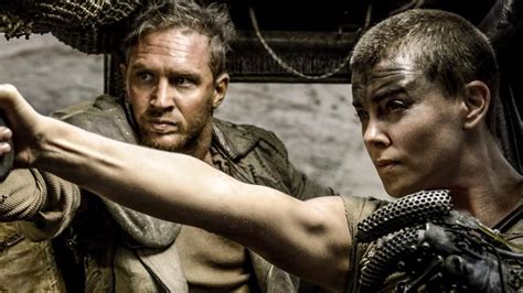 Mad Max Fury Road Charlize Theron Tom Hardy Were Fighting Behind The