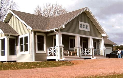 country craftsman home