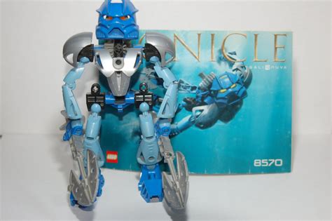 2002 Lego Bionicle Gali Nuva 85702 Gali Nuva Pices 44