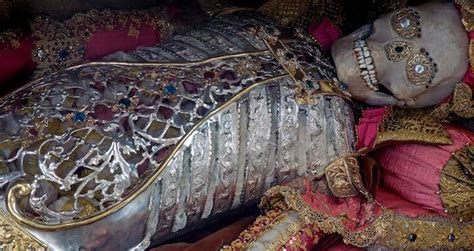 12 Creepy Photos Of The Dazzling Skeletons Hidden In Europe S Churches