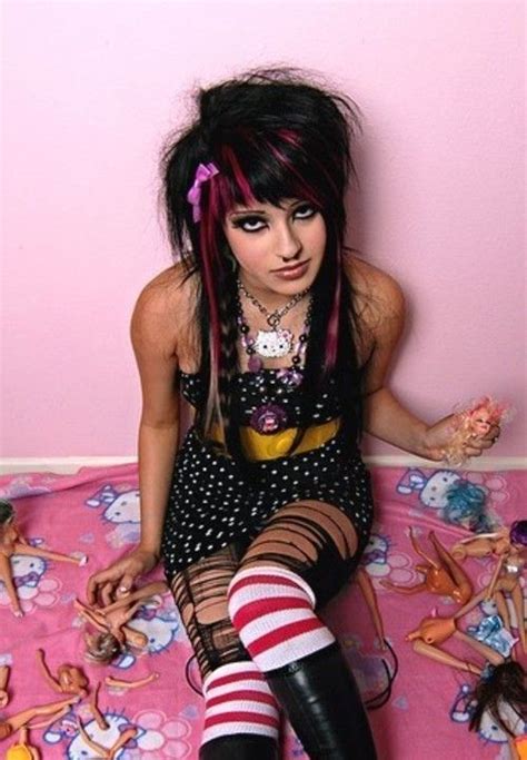 70 Pictures Of Sexy Emo Girls Emo Rawr We Heart It