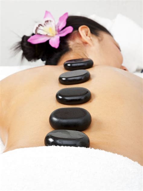Therapist Will Now Learn How To Use Hot Stones Within Practice Stone