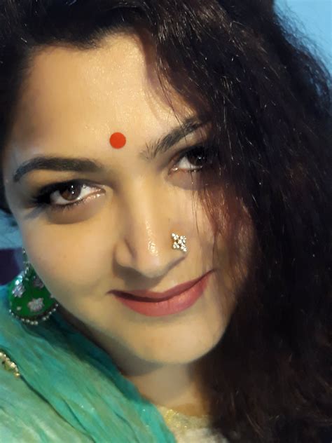 pin by nanda on ever green kushh bollywood actress hot