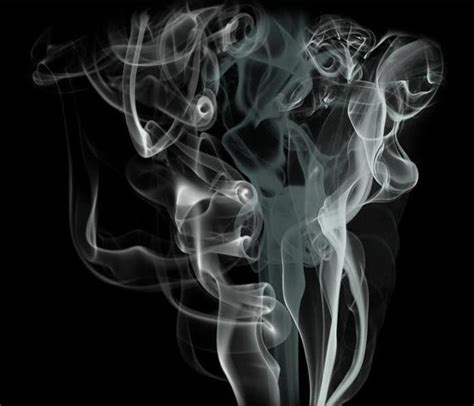 smoke behaves