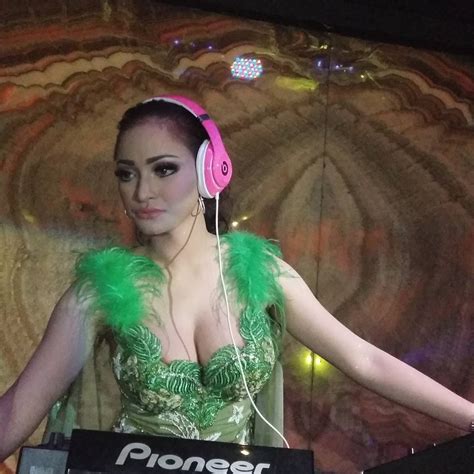 Top 35 Sexiest Indonesian Female Djs Fdj