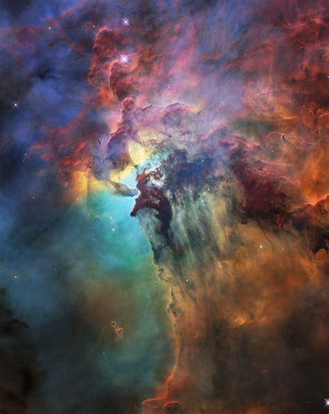 hubble celebrates  anniversary   trip   lagoon