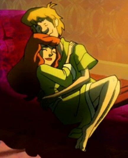 Totally Ship Daphne And Shaggy With Images Scooby Doo Mystery