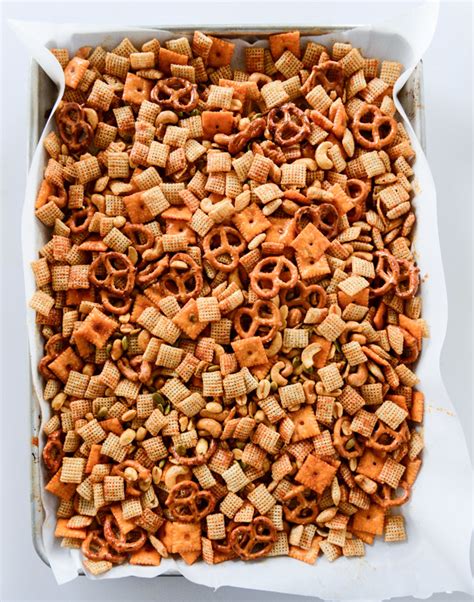 the most addicting homemade snack mix
