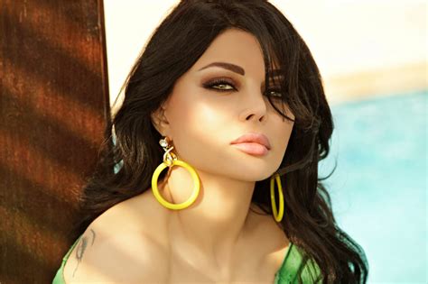 sexy hot haifa wehbe picture wallpaper gallery sexy clips blog