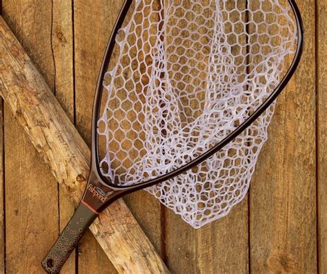 fishpond nomad fly fishing carbon fiber fiberglass composite hand net