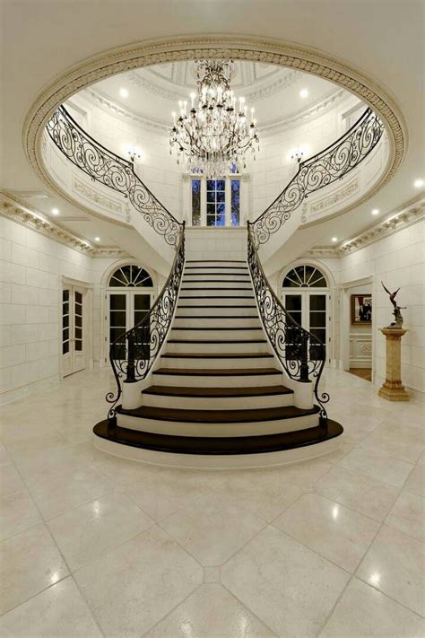 pin  gillian fowke bate  belki bir guen   day luxury staircase staircase design