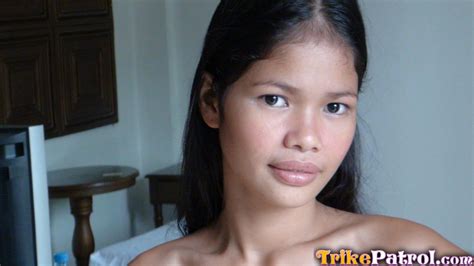 stunning filipina teen anabel