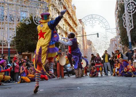 estos son los dos grandes carnavales en valencia capital   te puedes perder