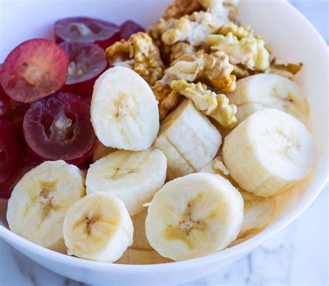 grape walnut banana breakfast bowl recipe eatwell