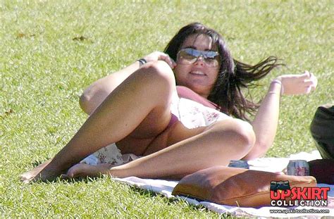real amateur public candid upskirt picture sex gallery gorgeous upskirt girl in a park
