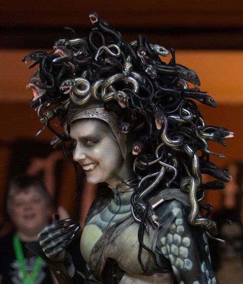 contest winning medusa hallowen costume by angie hill deadspider look