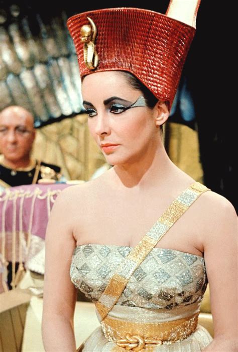 Elizabeth Taylor In Cleopatra 1963 Elizabeth Taylor