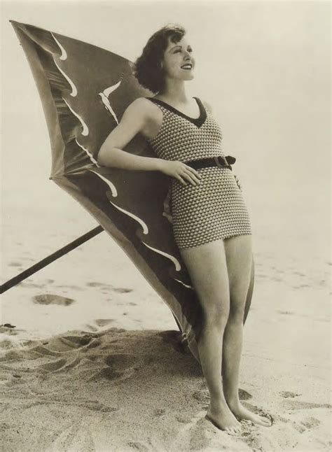 Pin By 1930s 1940s Women S Fashion On 1930s Beachwear Vintage