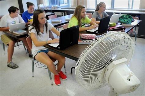 Some Schools Dealing With Hot Classrooms Local News