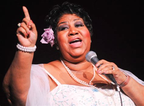 aretha franklin claims she will sue writer of new book on her life saying he committed defamation