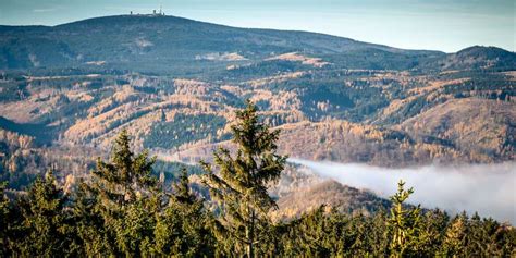 wandern auf dem harzer hexenstieg wandernde