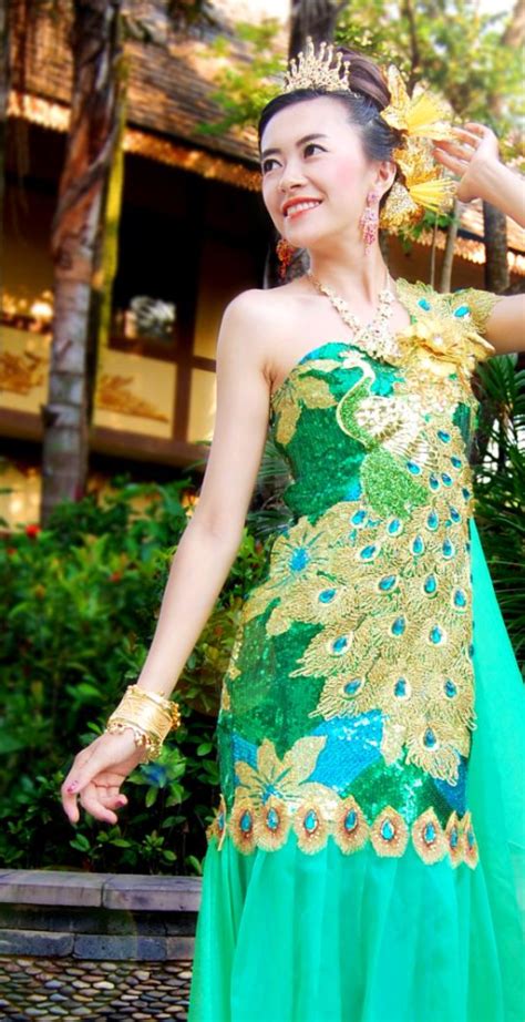 top traditional thailand classicial dress  size clothing formal