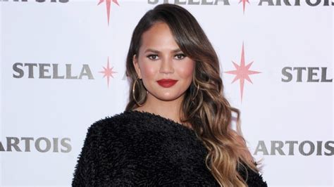 Shady Things About Chrissy Teigen Everyone Ignores
