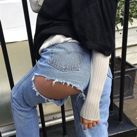 46 Best Ripped Jeans And Low Rise Butt Crack Images On
