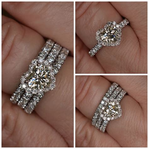 Heart Shaped Diamond Engagement Ring And Wedding Band Set 18k Etsy In