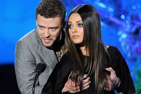Justin Timberlake Gropes Mila Kunis At 2011 Mtv Movie Awards