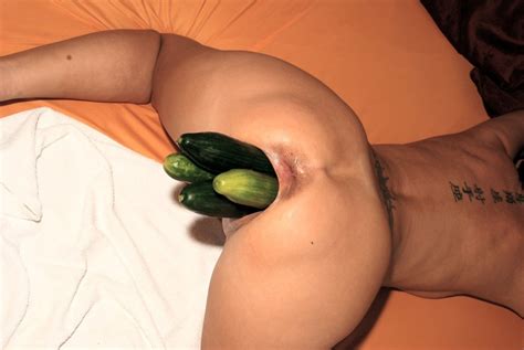 4 cucumbers in pussy hollypeers