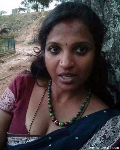 indian village aunts deep cleavage boobs show gallery real life