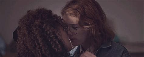 on screen lesbian kisses do they need to be believable