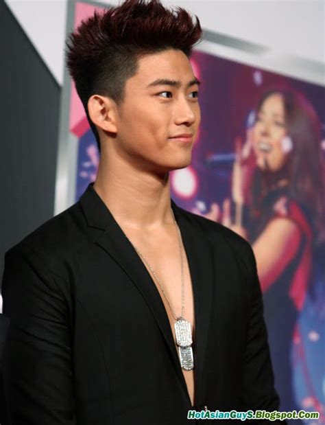 ok taecyeon korean cutie with beautiful smile hot asian guys male models actors and male
