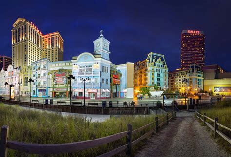 Best Atlantic City Boardwalk Hotels For Every Budget