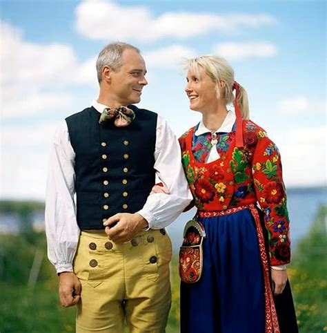 A Folk Dancing Couple From Dalarna Sweden Swedish Clothing