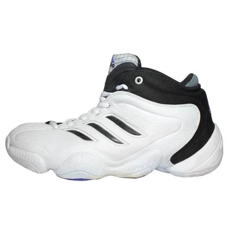 pros wear vince carters adidas kb iii adidas eqt responsive shoes  pros wear