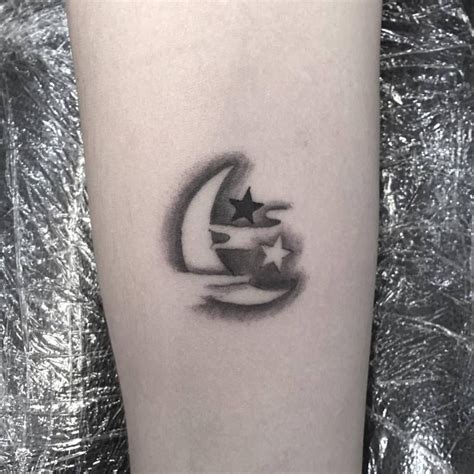 moon tattoo design meaning trends tattoos