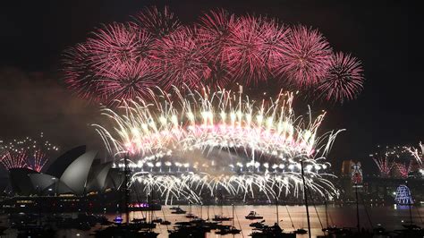 photos new year s eve celebrations around the world as