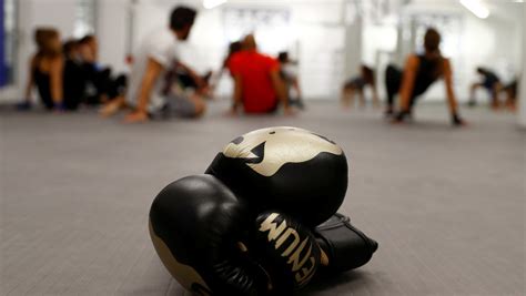 una boxeadora rusa revela que falsificaba su identidad para pelear