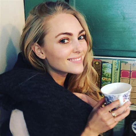 61 hot and sexy pictures of annasophia robb are too damn
