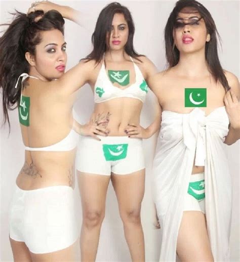 Here S Why Queen Of Controversy Arshi Khan May Soon Be Arrested From
