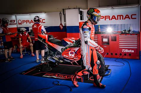 motogp  pramac racing  ducati  geniuses  moto racing