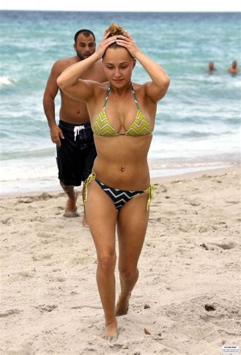 hayden panettiere wearing a bikini in miami beach