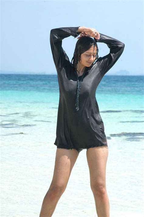 Asian Girls Nest Indian Actress Kaveri Jha In Black Wet Bikini